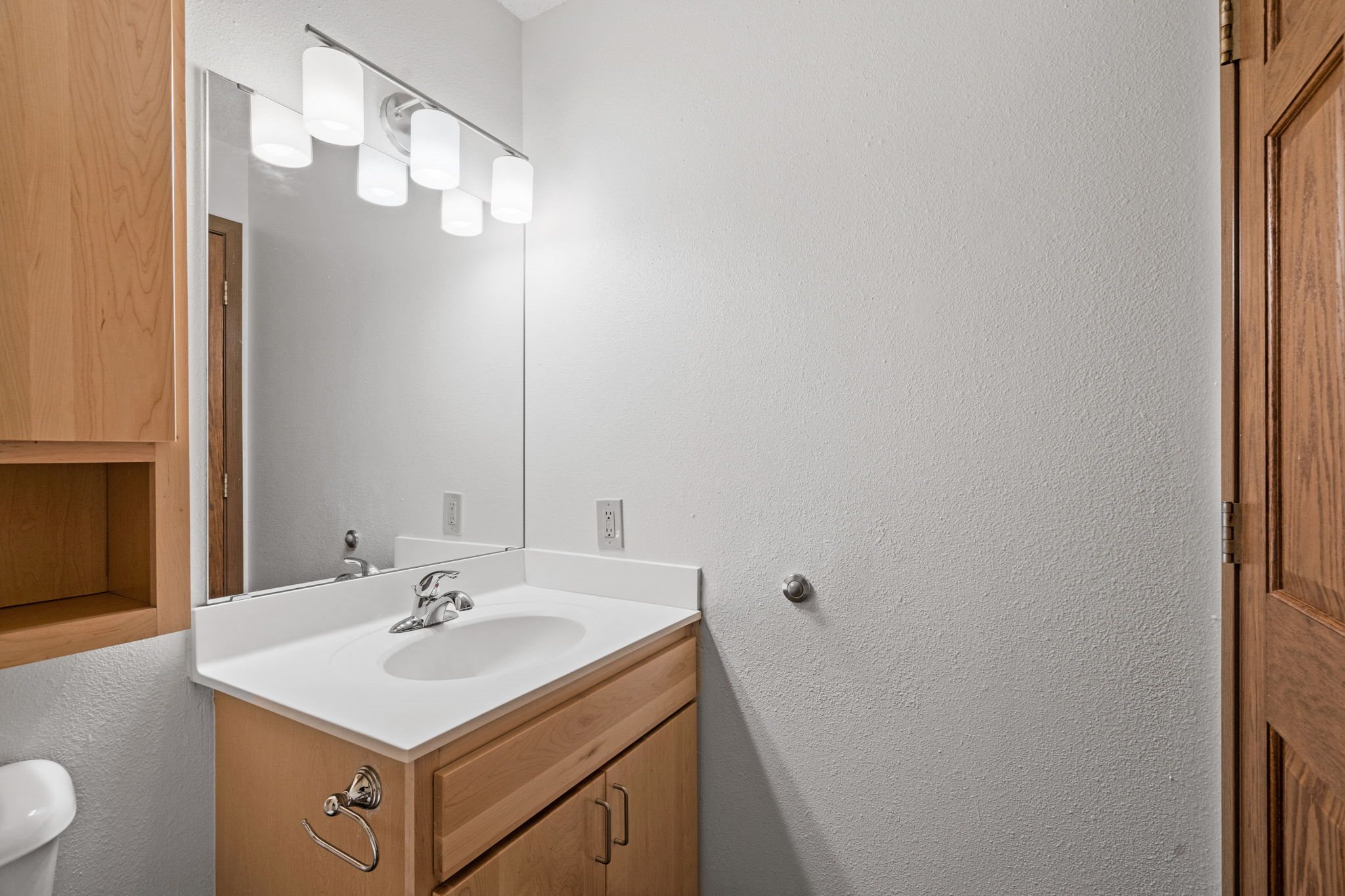 Lincoln Place Apartments in Mahtomedi, MN